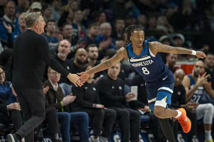 森林狼底薪捡宝！海兰德4场20+扛起华子空缺 246万投资获超值回报